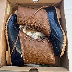 JBU Duck Boots 7.5 M Duck Rain Winter Snow Calf Lace Ip Navy/Tan Waterproof New